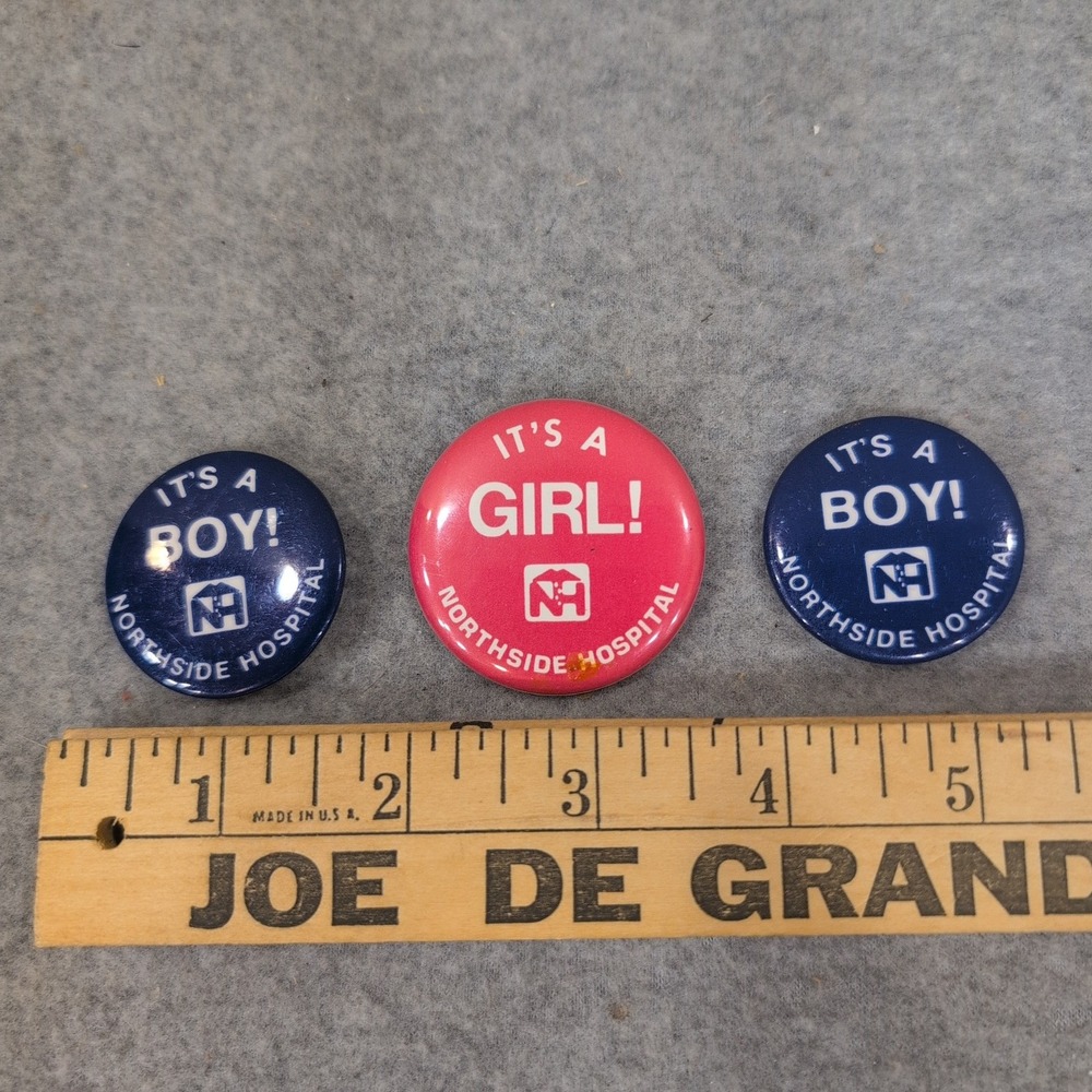 Northside Hospital Vtg Pinback Buttons Set It\'s a Boy It\'s a Girl Pink Blue - Picture 2 of 3